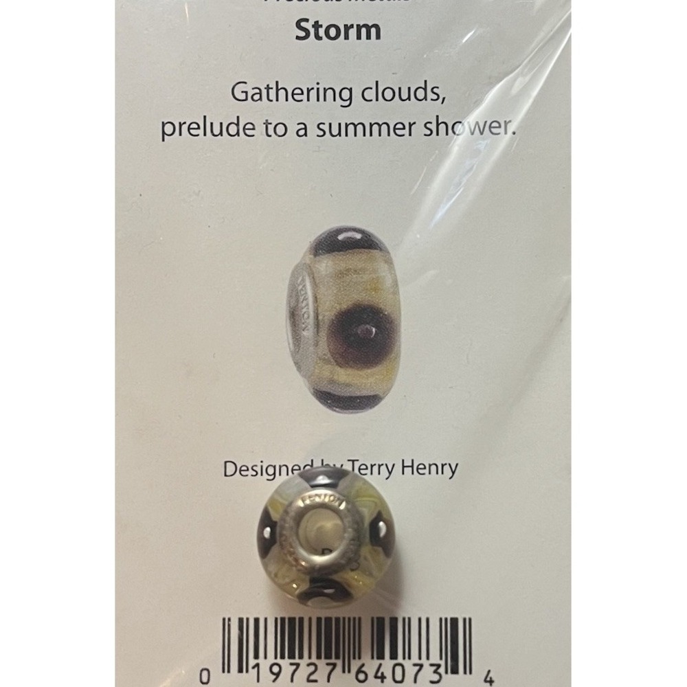 Unopened Rare Fenton Silver Pandora STORM Art Glass Charm- Signed By Artist - Picture 2 of 4